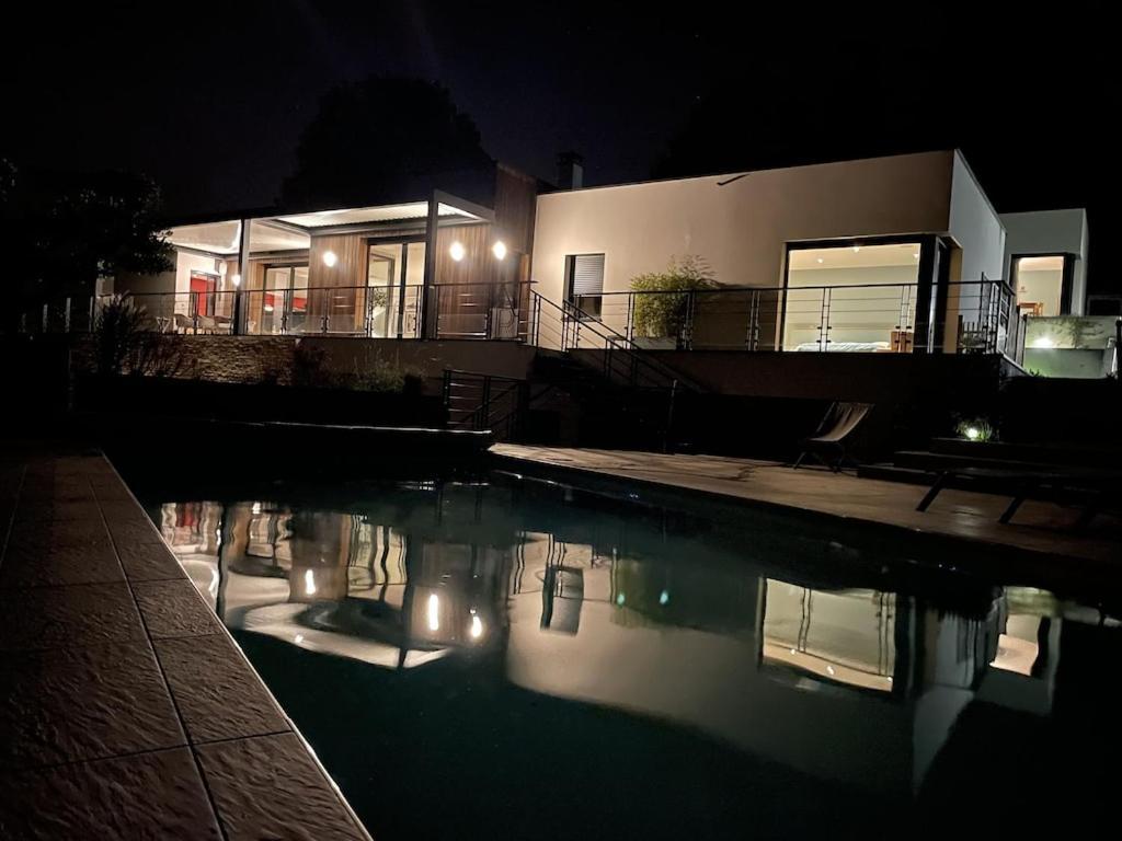Grande Villa De Luxe Périgueux Exteriör bild