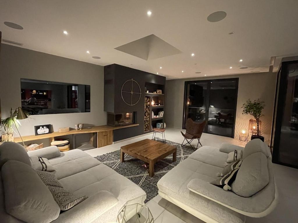 Grande Villa De Luxe Périgueux Exteriör bild